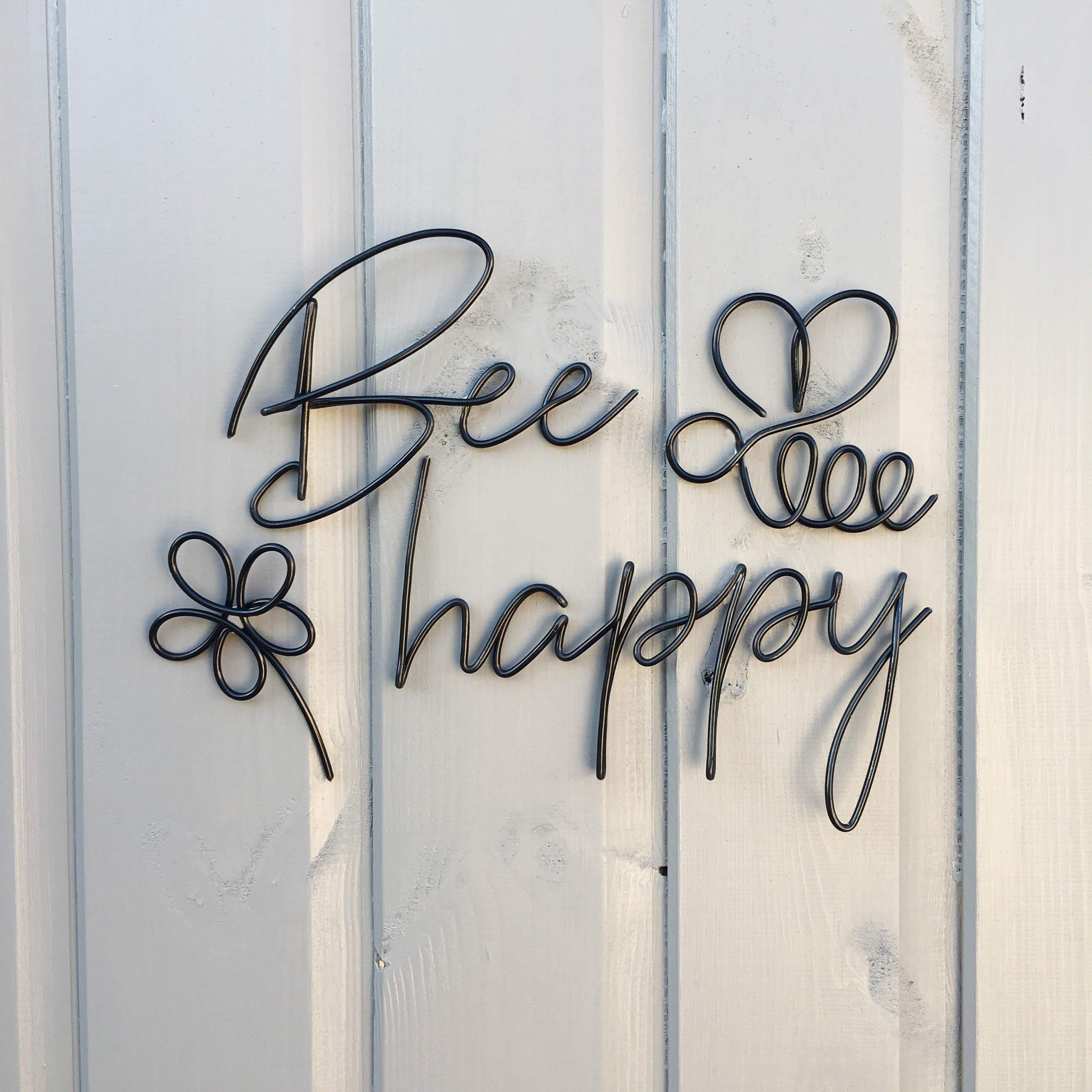 Bee Happy (With Flower And Bee) - Wire Wall Art – Greyfoxdesign